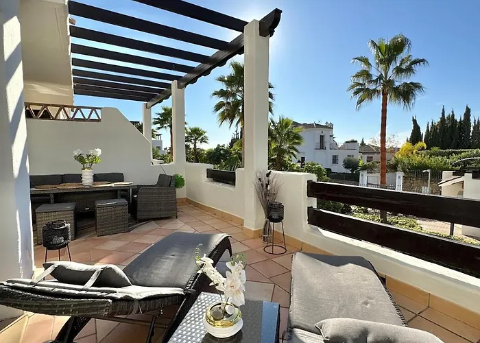 Casa Sunsetgolf, 2-bdrm, Pool, Garden, Parking *