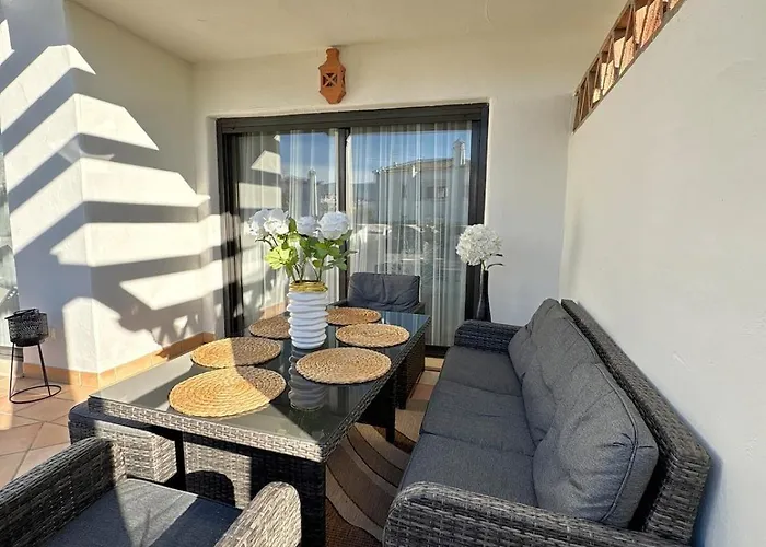 Casa Sunsetgolf, 2-bdrm, Pool, Garden, Parking * Estepona