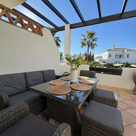 Casa Sunsetgolf, 2-bdrm, Pool, Garden, Parking Estepona