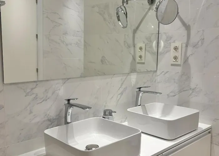 Casa Sunsetgolf, 2-bdrm, Pool, Garden, Parking Estepona