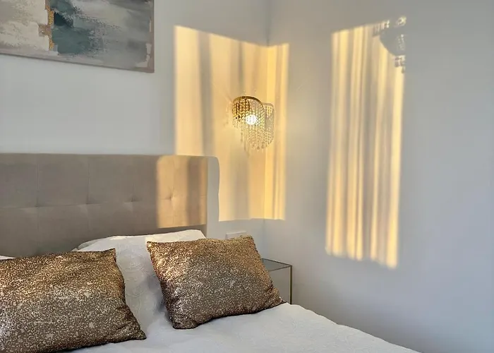 Casa Sunsetgolf, 2-bdrm, Pool, Garden, Parking Apartment Estepona